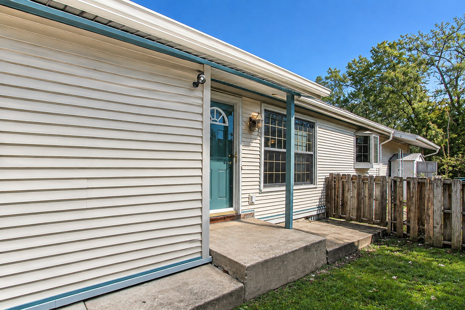 main property photo 19