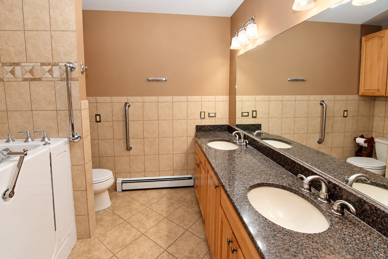 main property photo 7