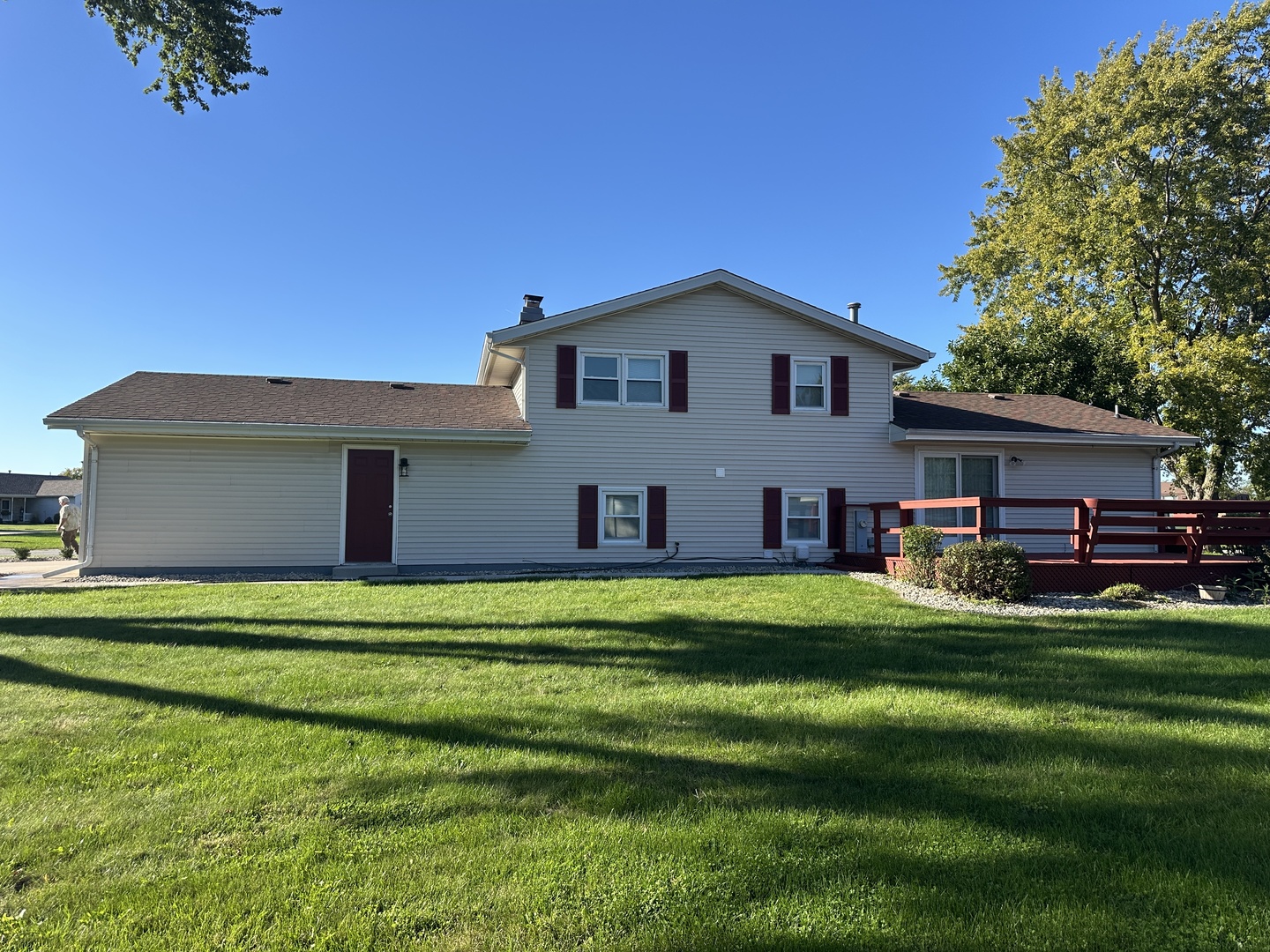 main property photo 4