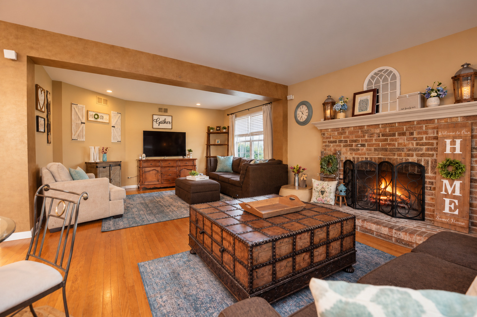 main property photo 11
