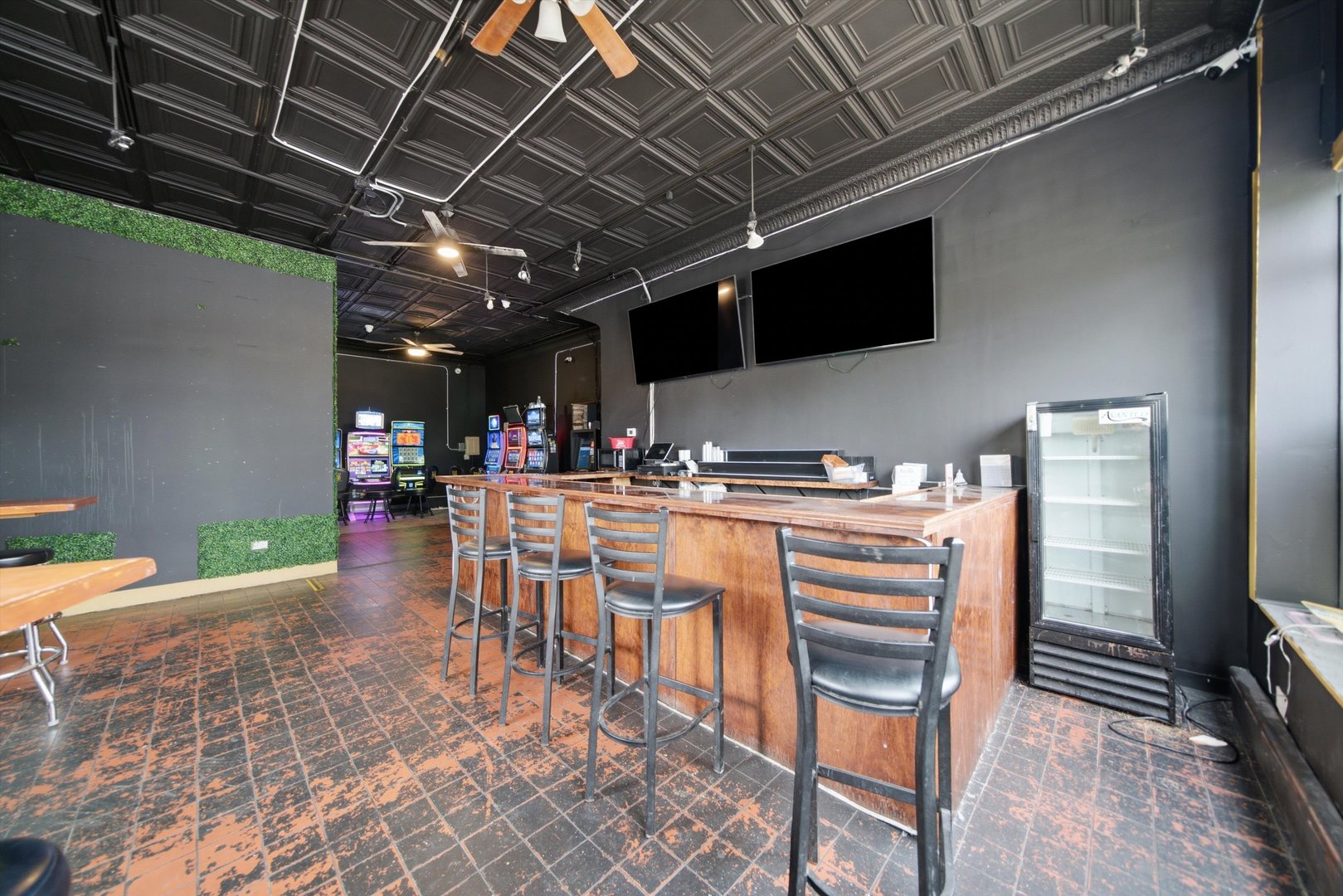 main property photo 15