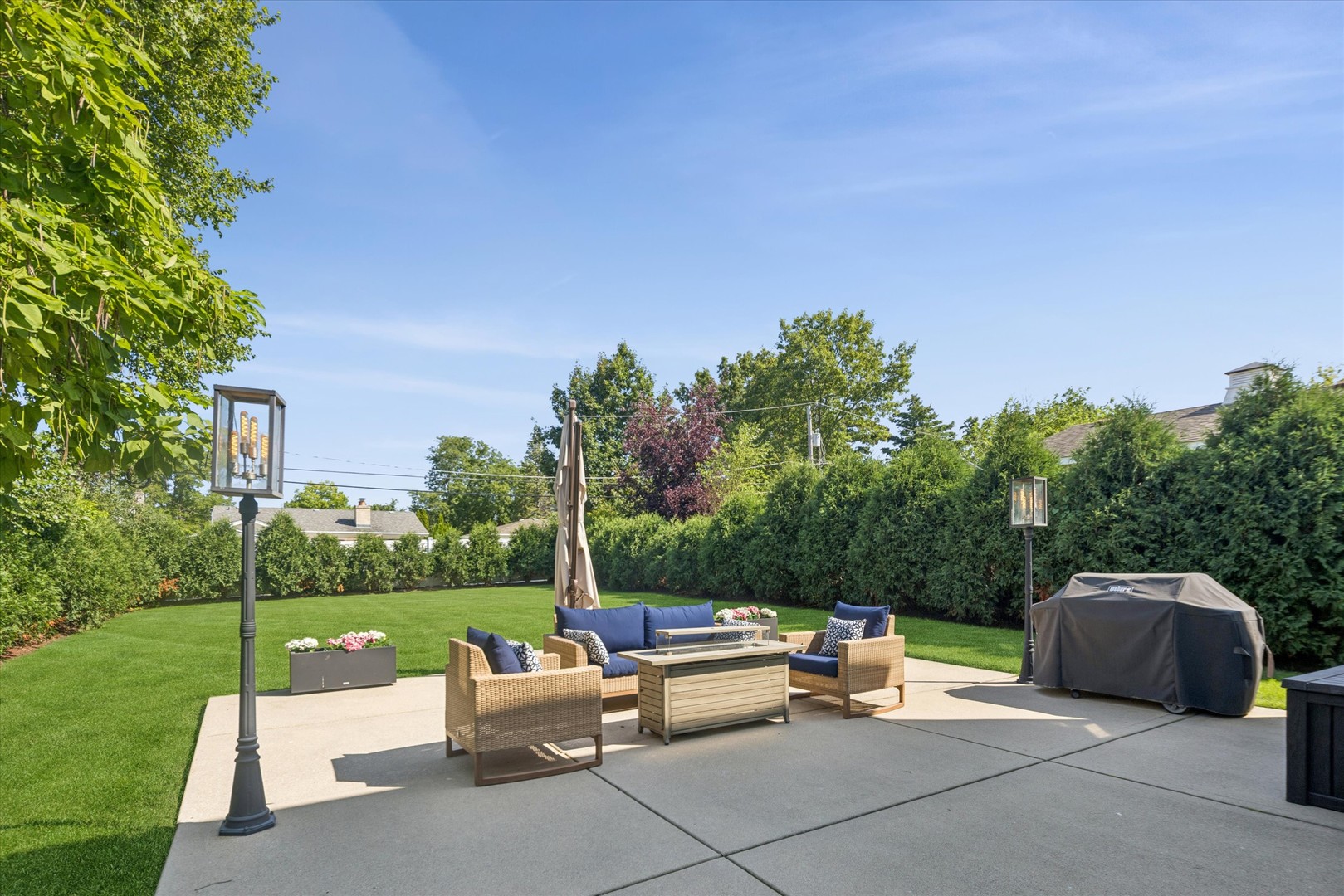 main property photo 48