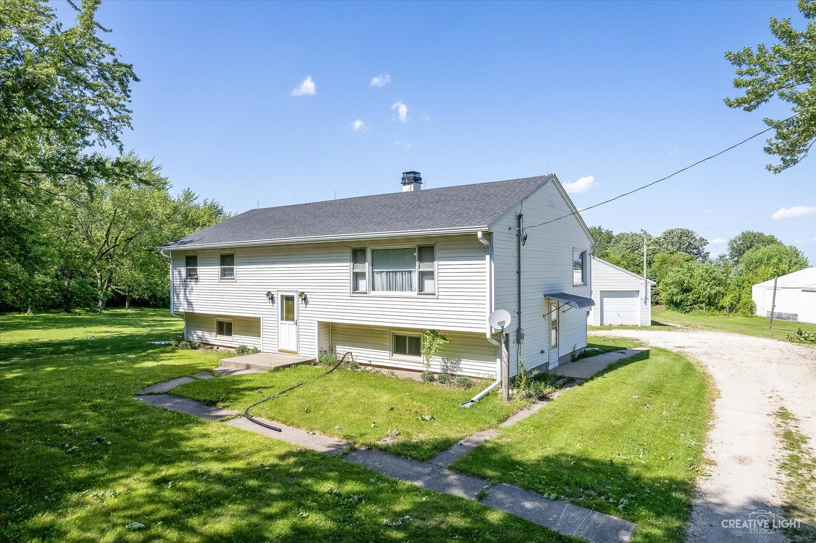 main property photo 7