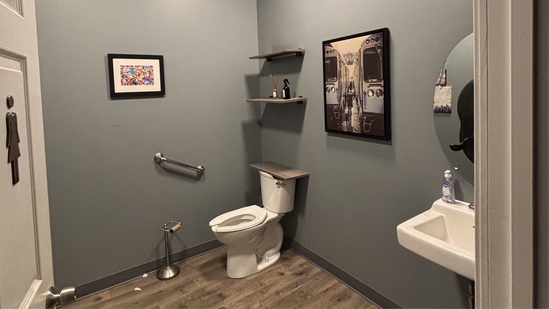 main property photo 18