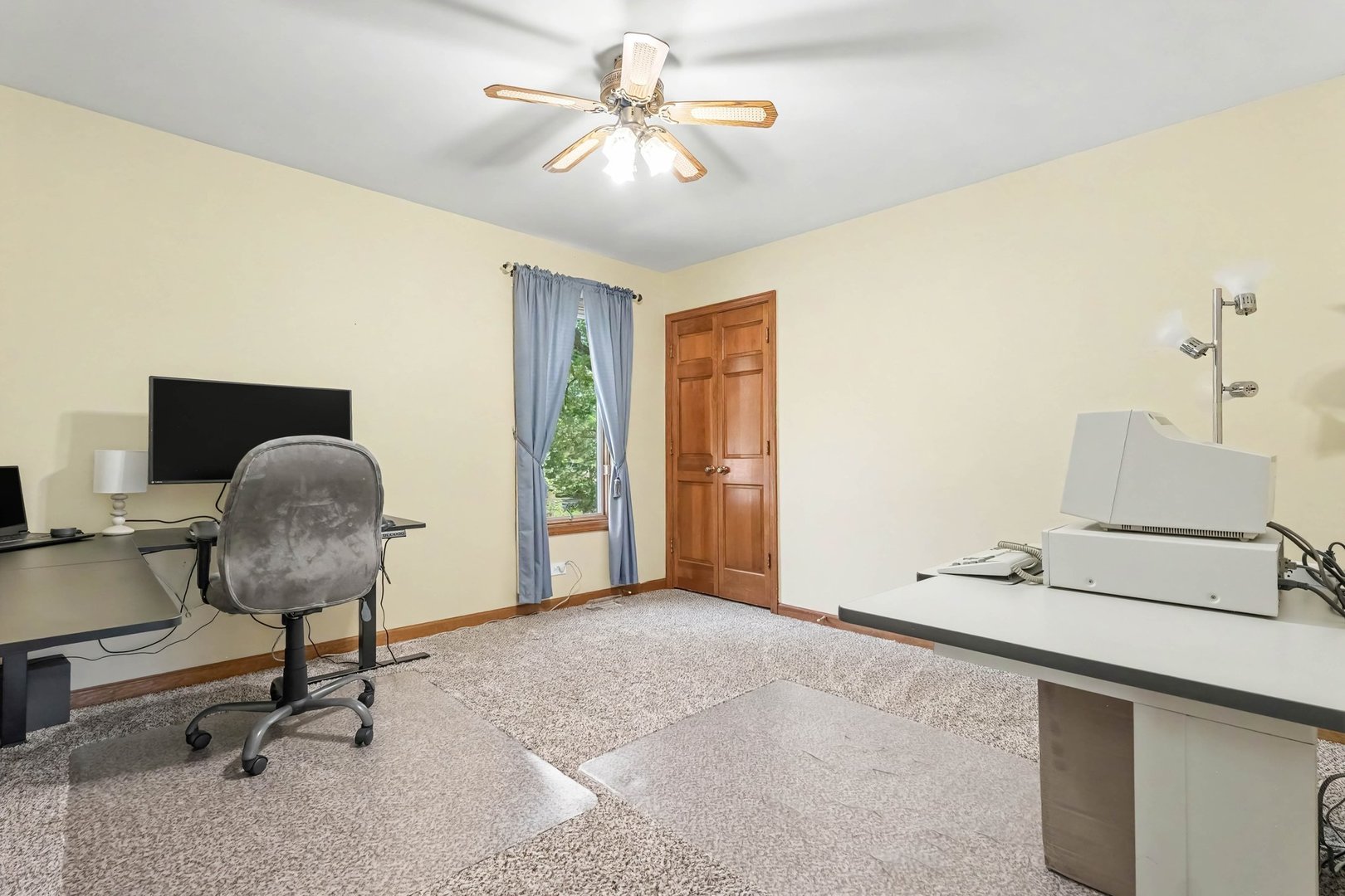 main property photo 20