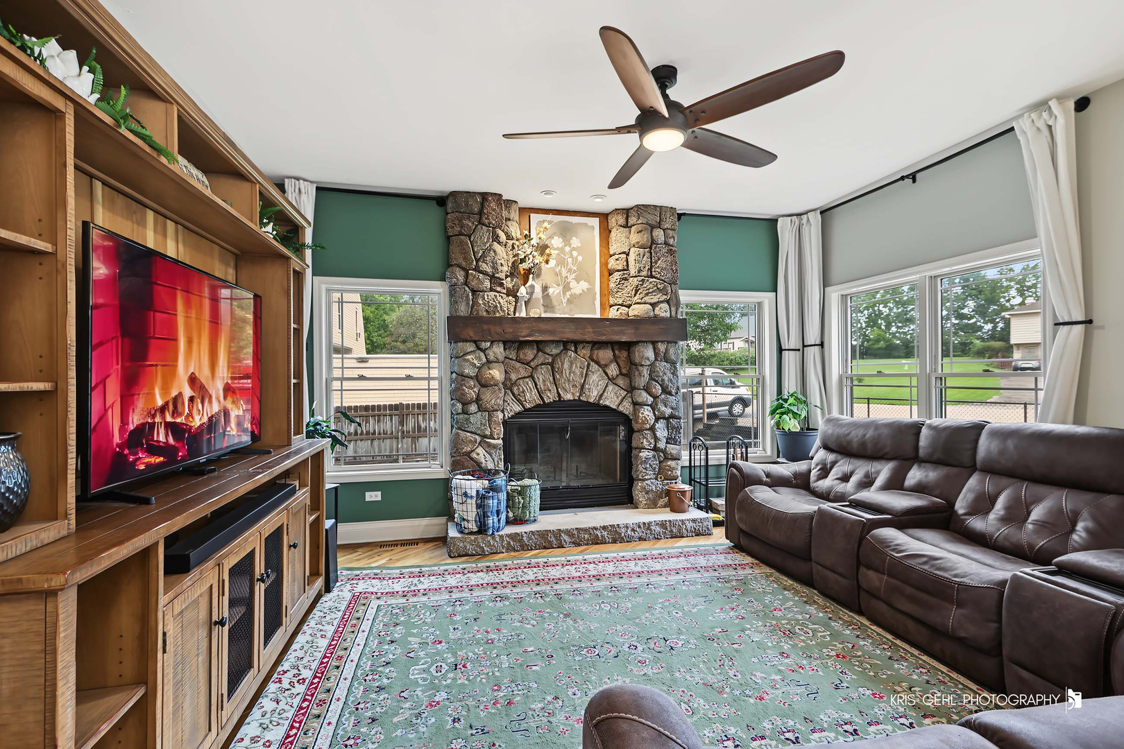 main property photo 5