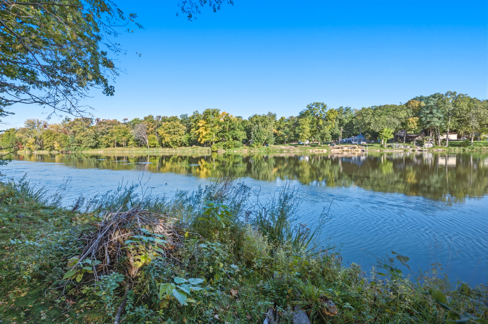 main property photo 19