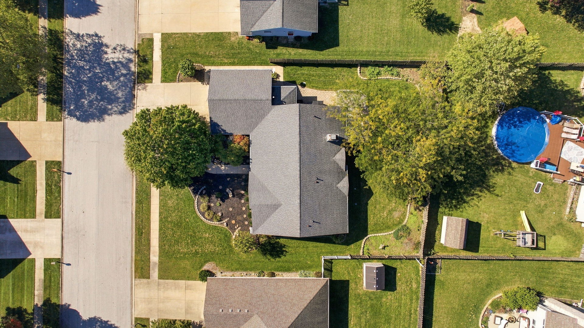 main property photo 33