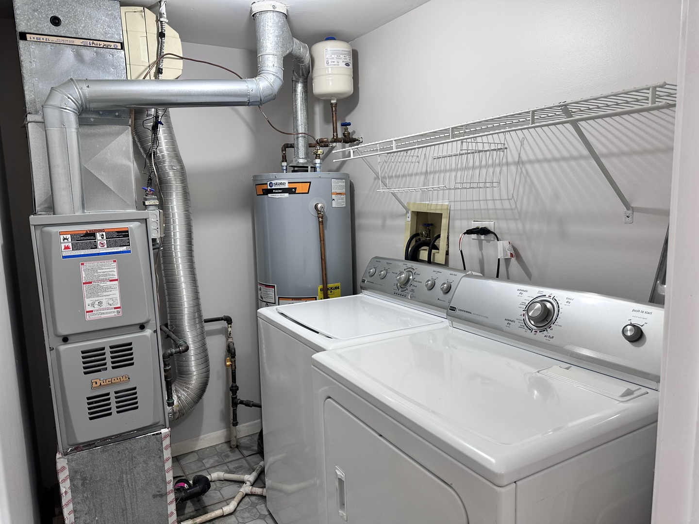 main property photo 13