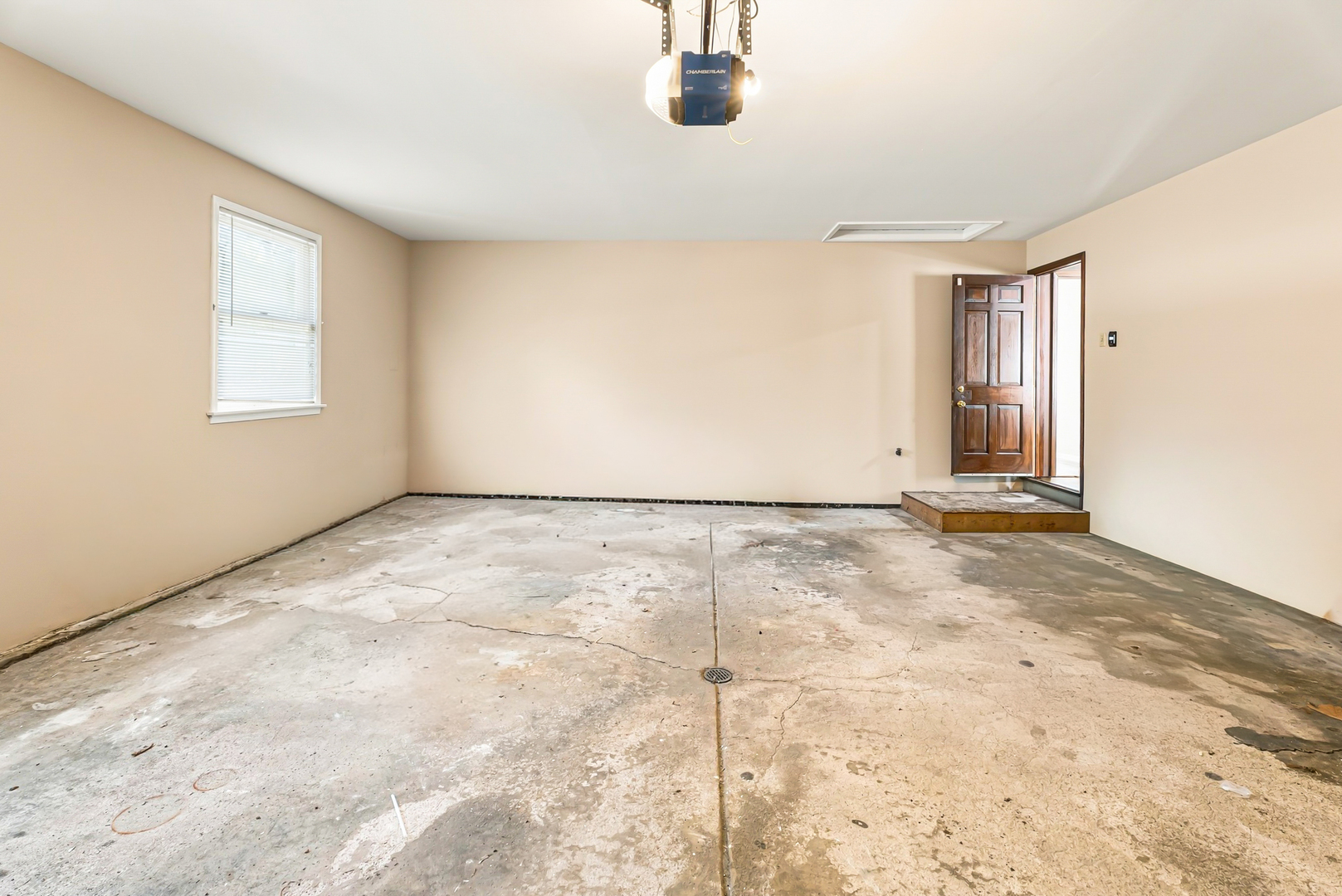 main property photo 62