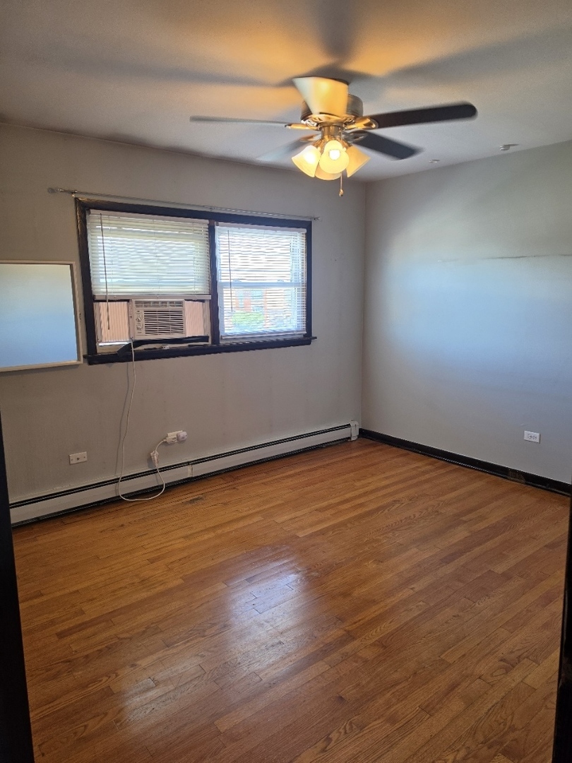 property viewer photo 4