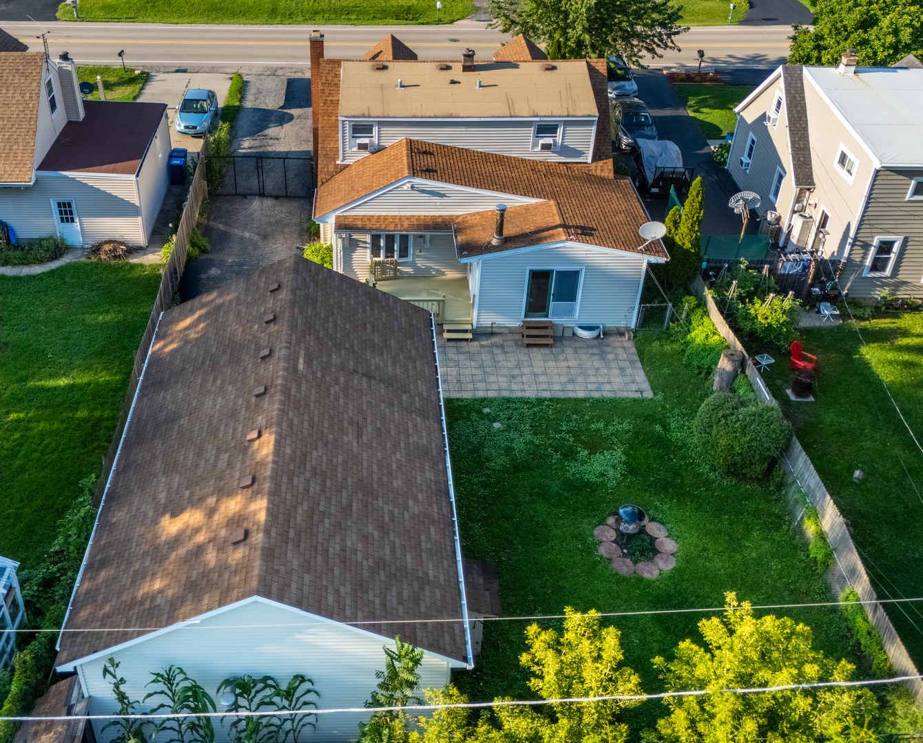 main property photo 17