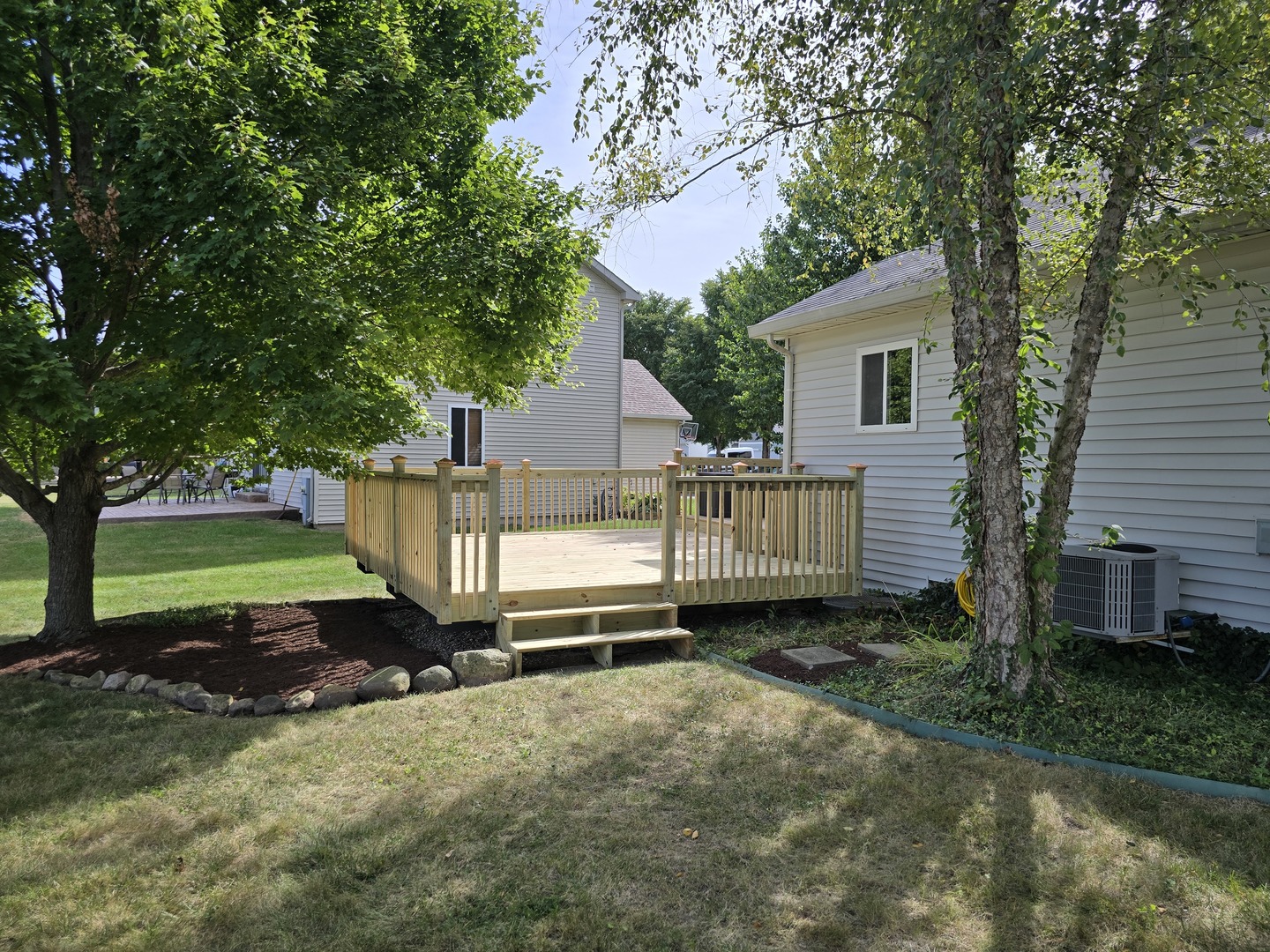 main property photo 30
