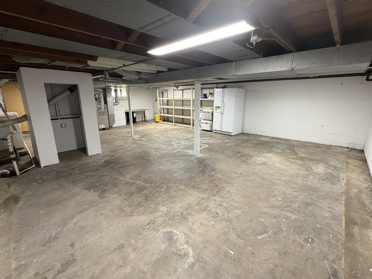 property viewer photo 18