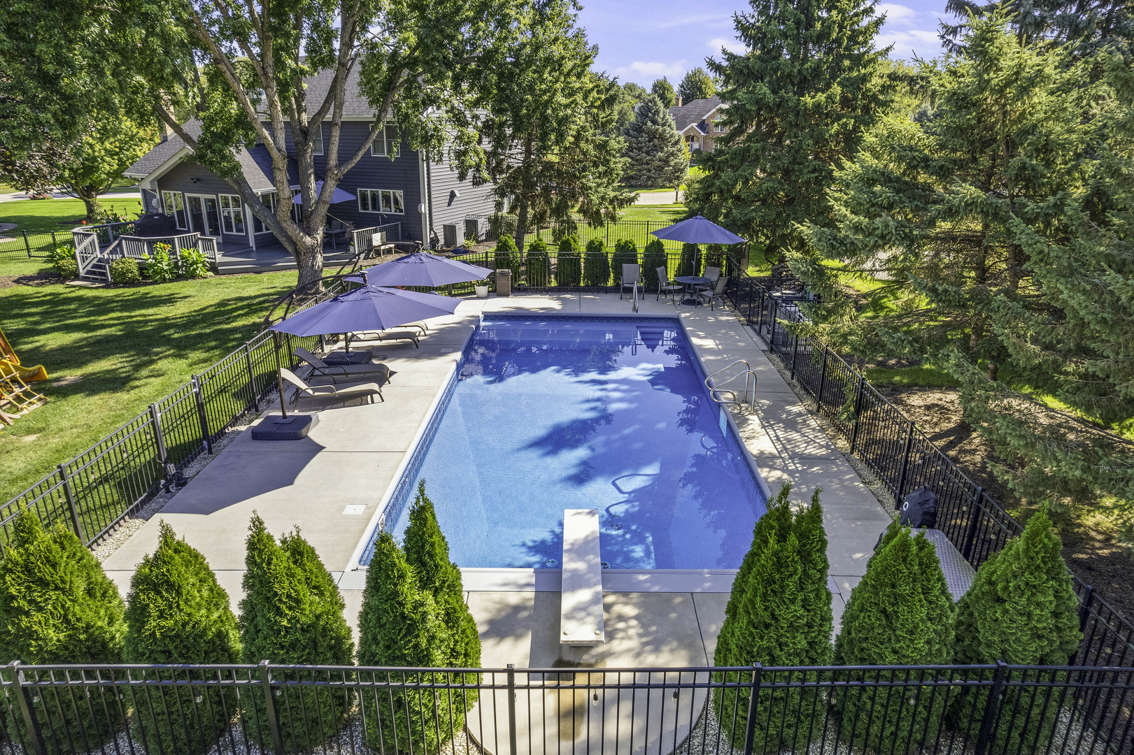 main property photo 60