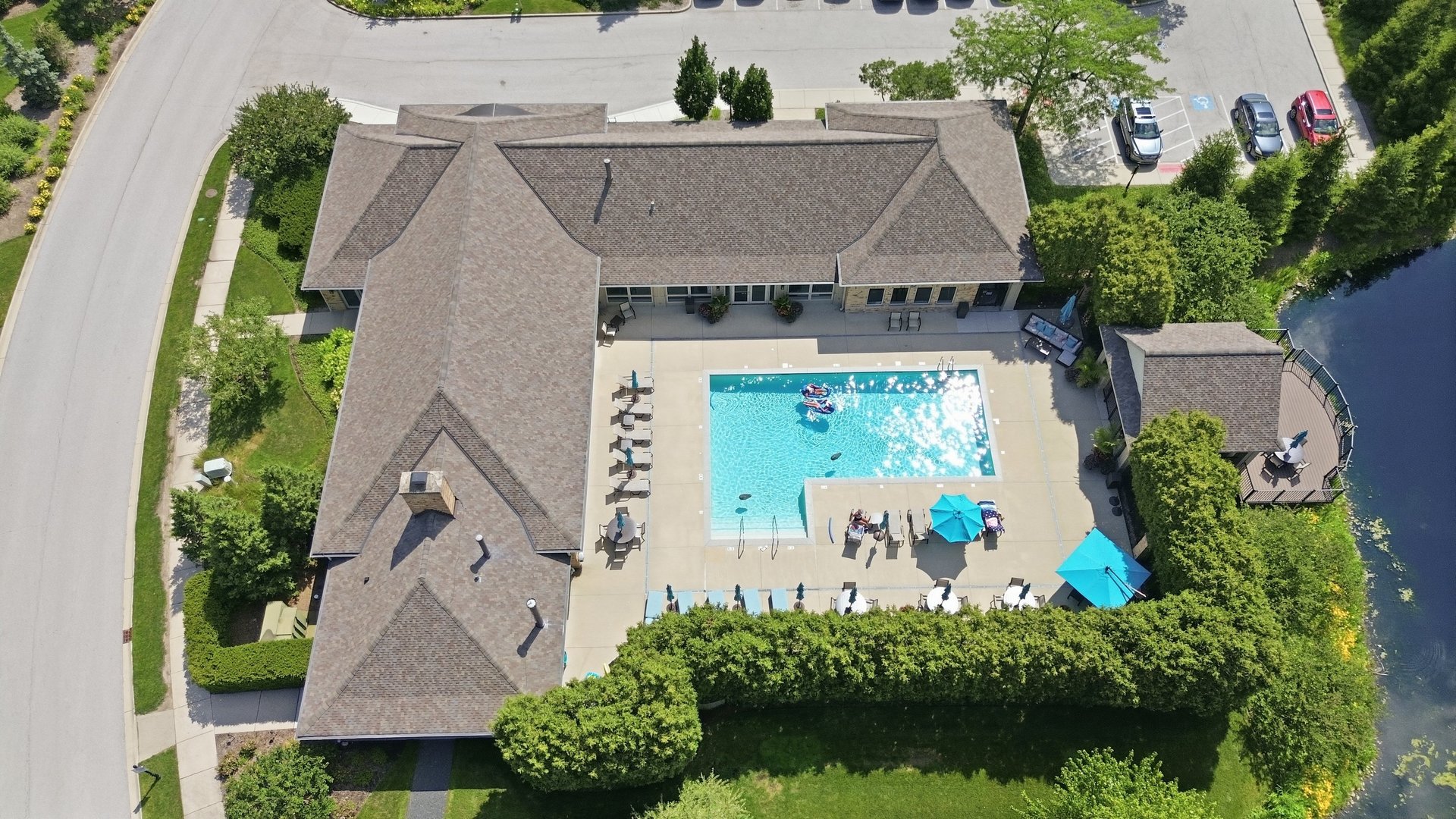 main property photo 34