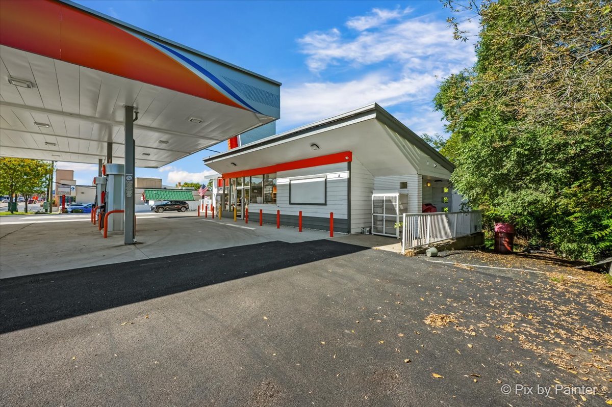 main property photo 59