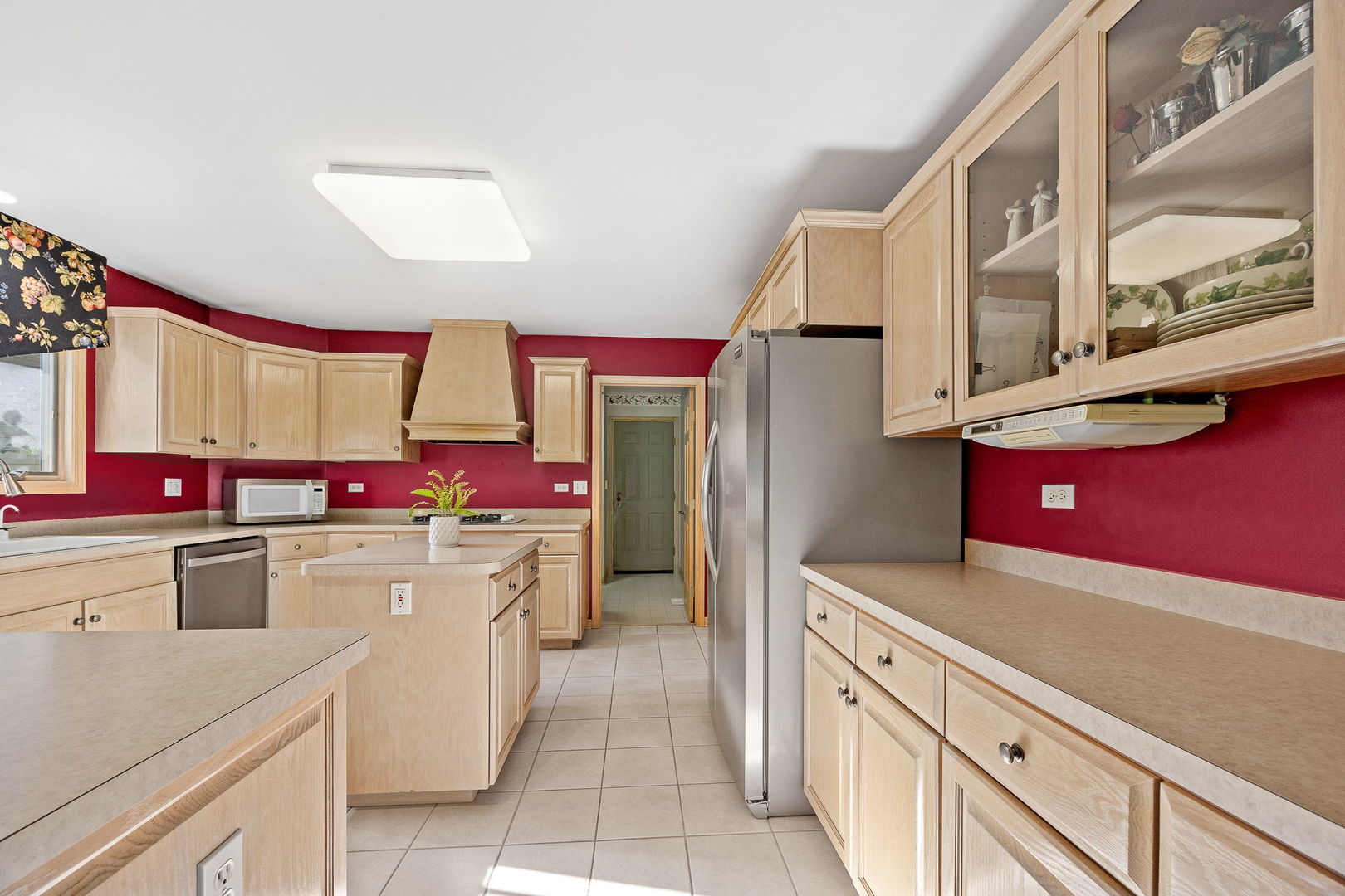 main property photo 17