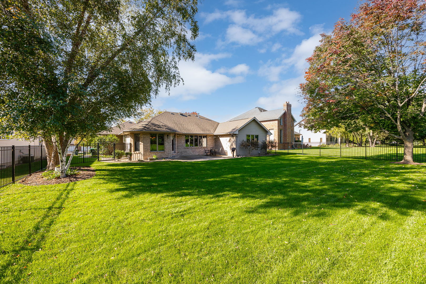 main property photo 41