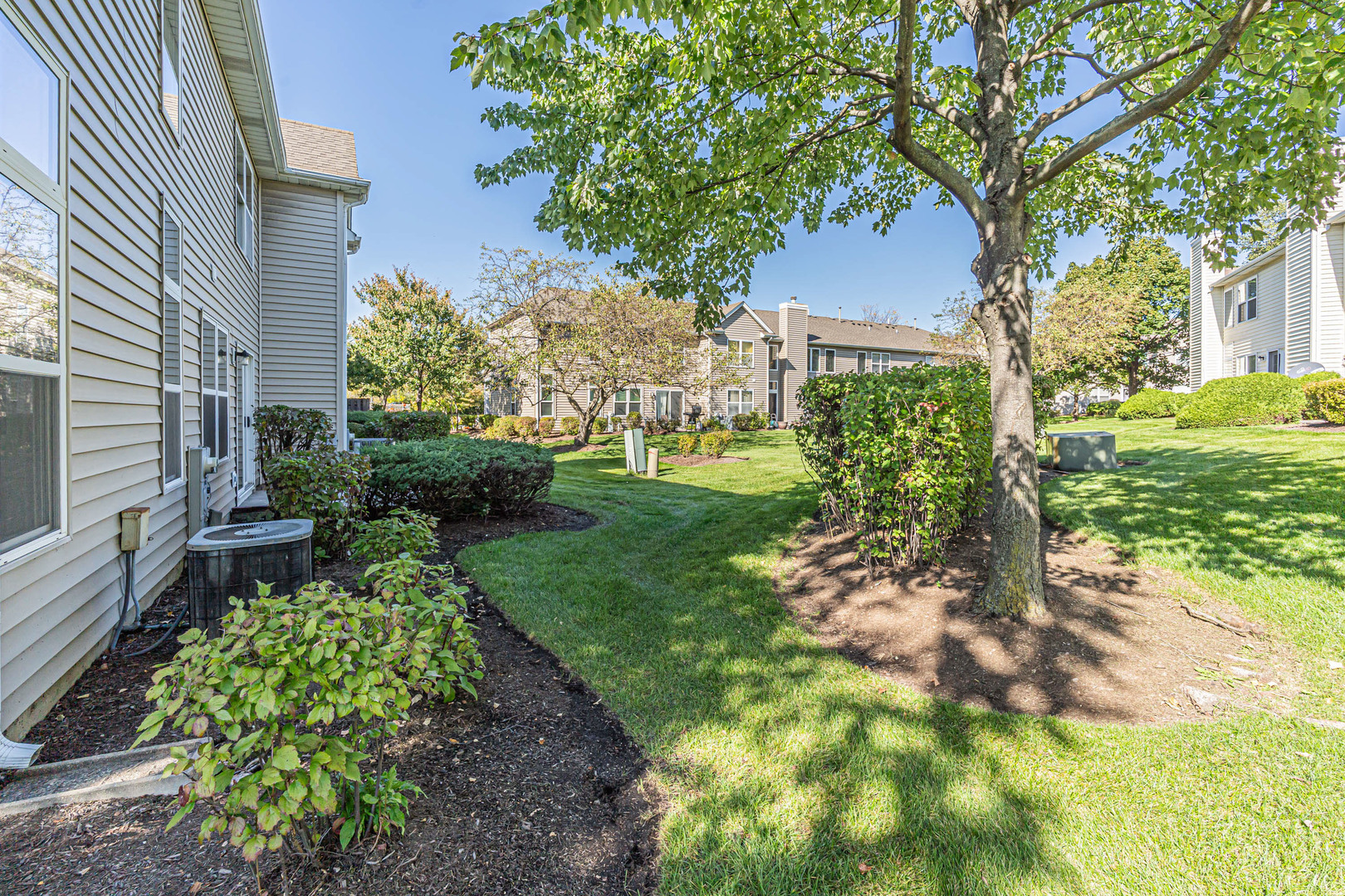 property viewer photo 18