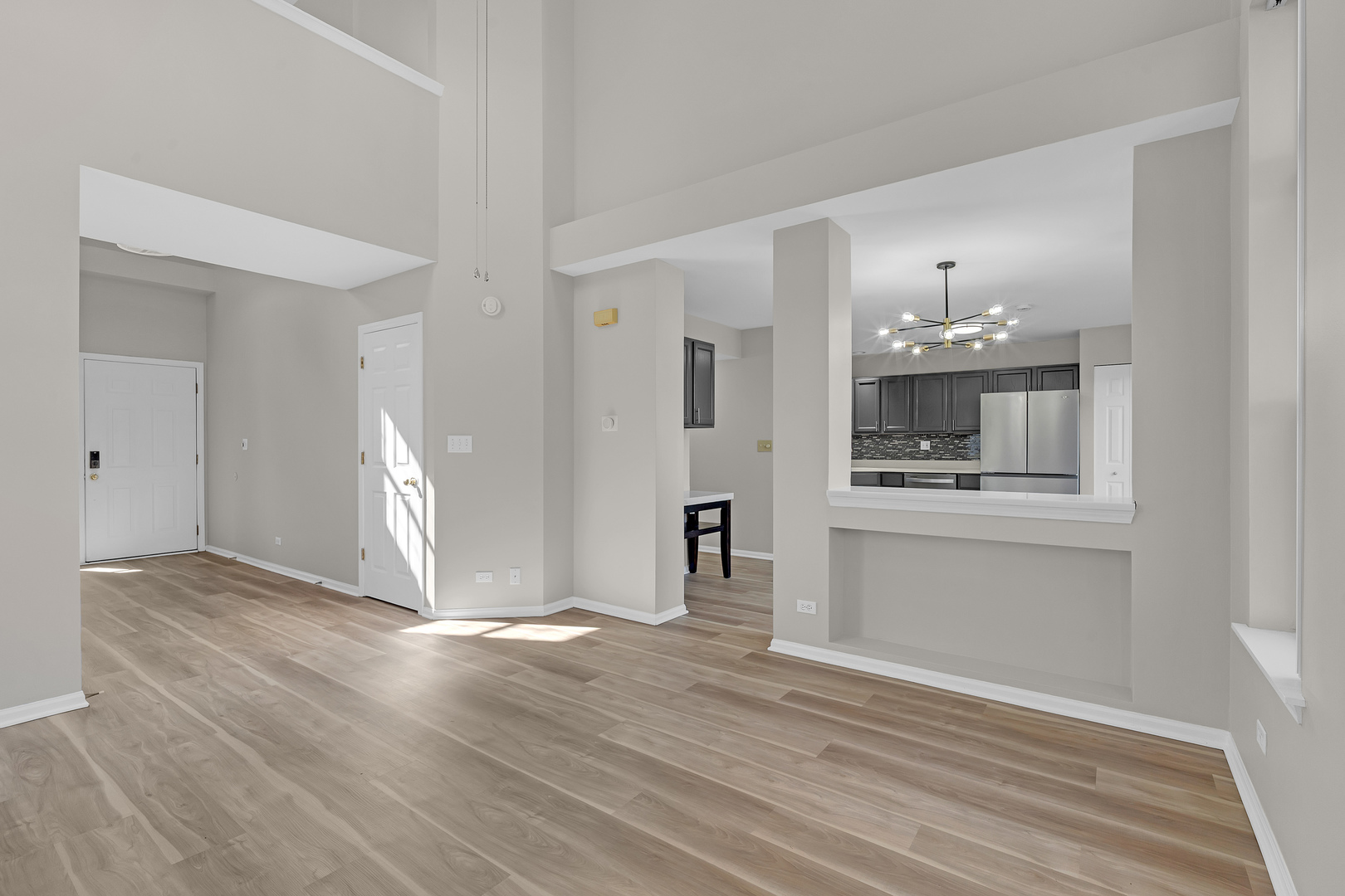 property viewer photo 3