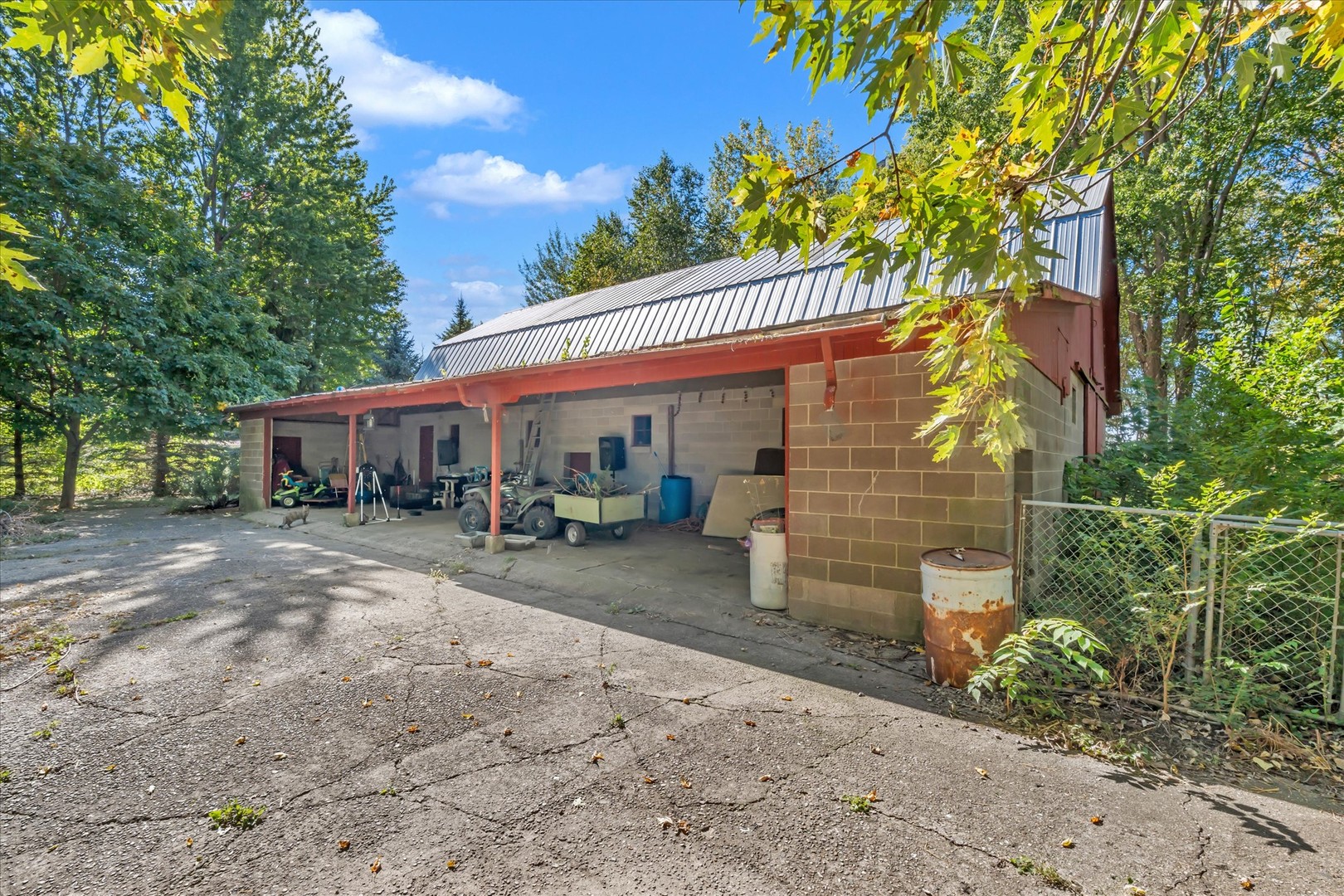 main property photo 46