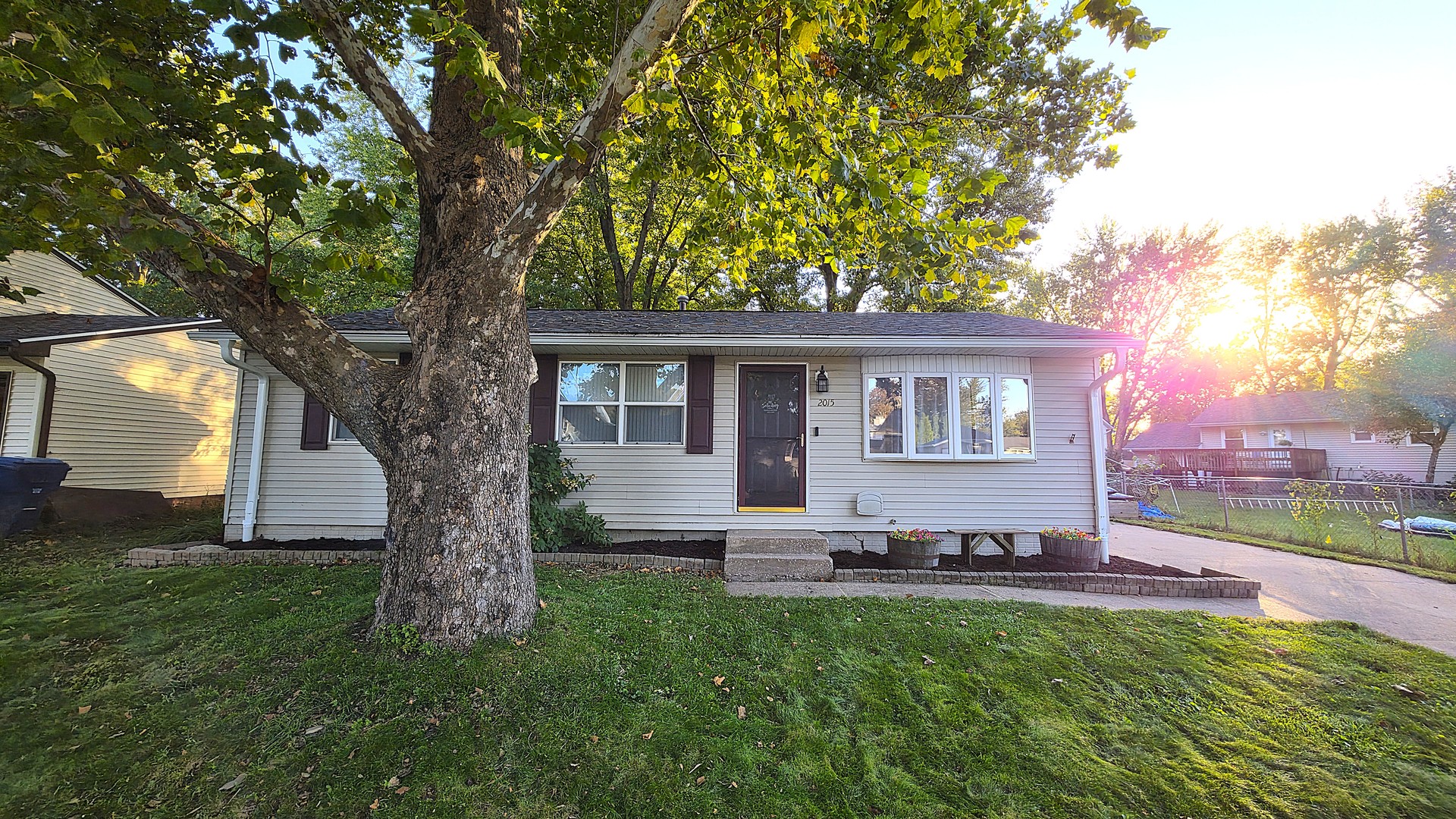main property photo 0