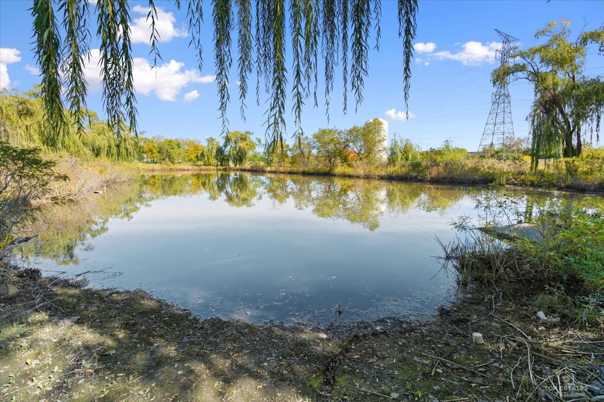 main property photo 31