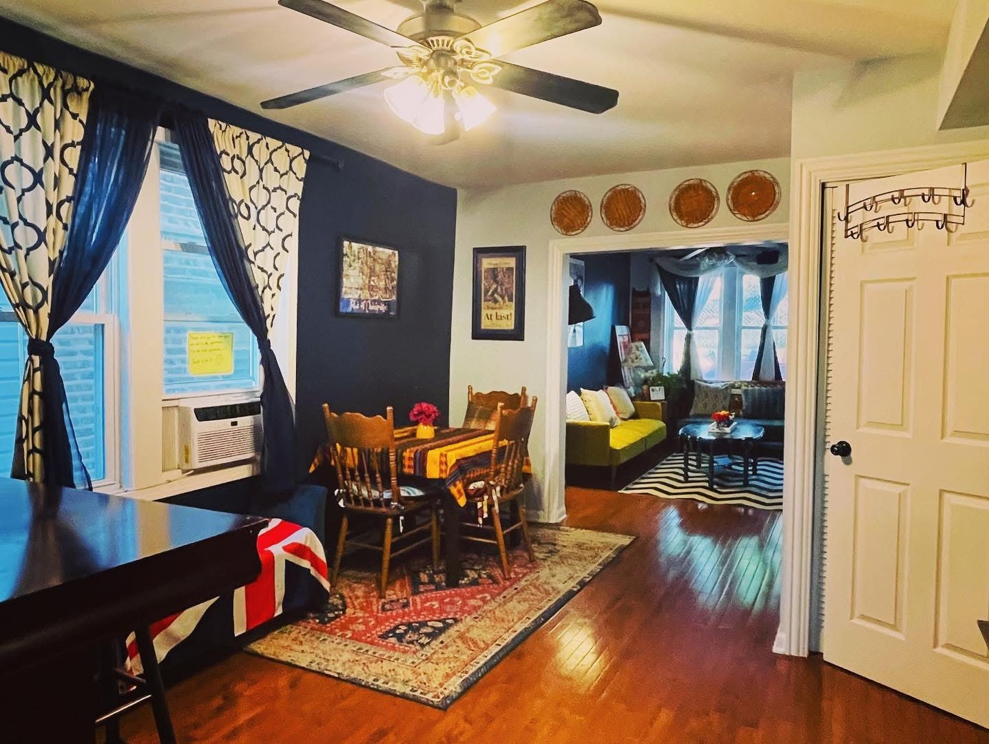 property viewer photo 2