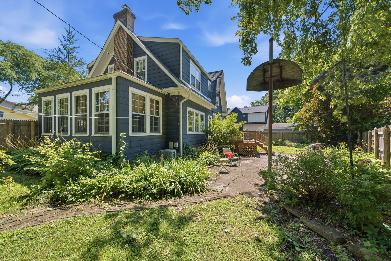 main property photo 22