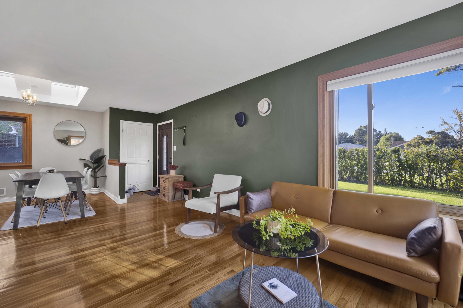 main property photo 7