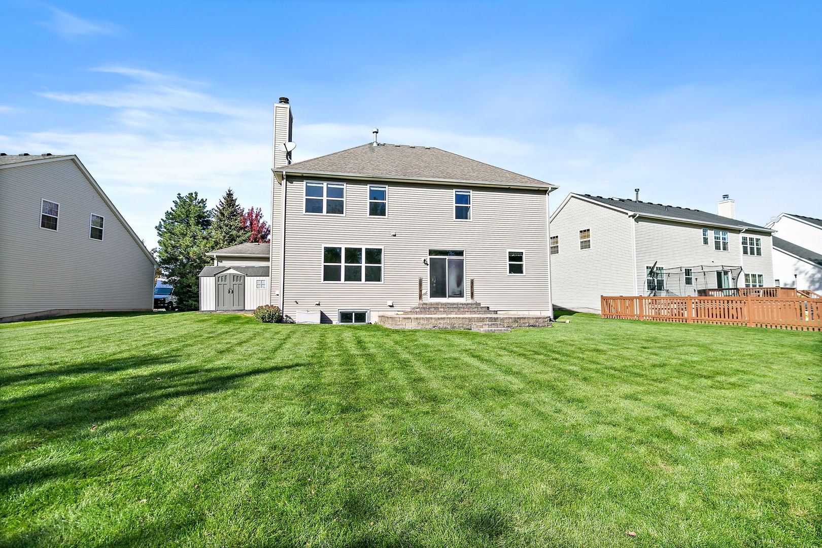 main property photo 33
