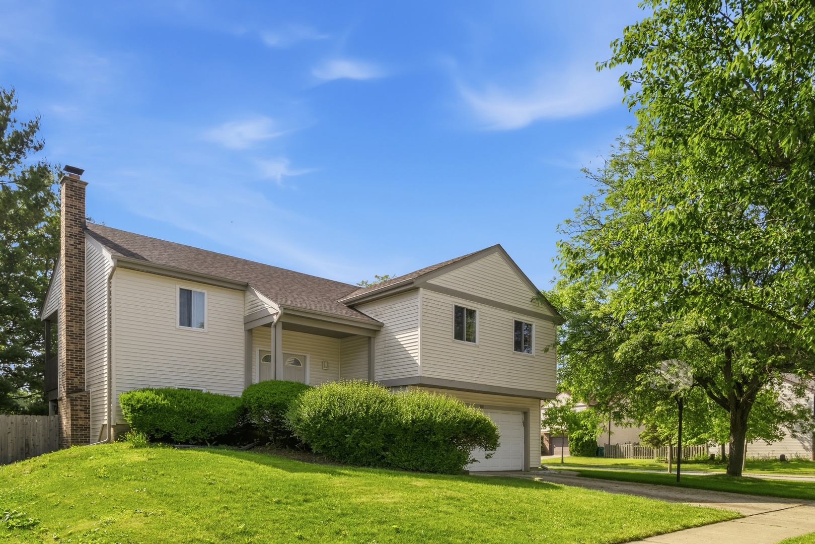 main property photo 26