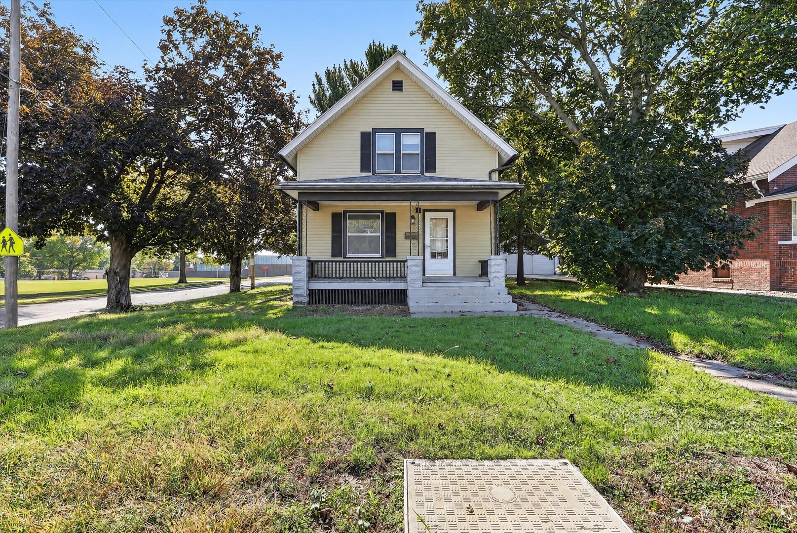 main property photo 41