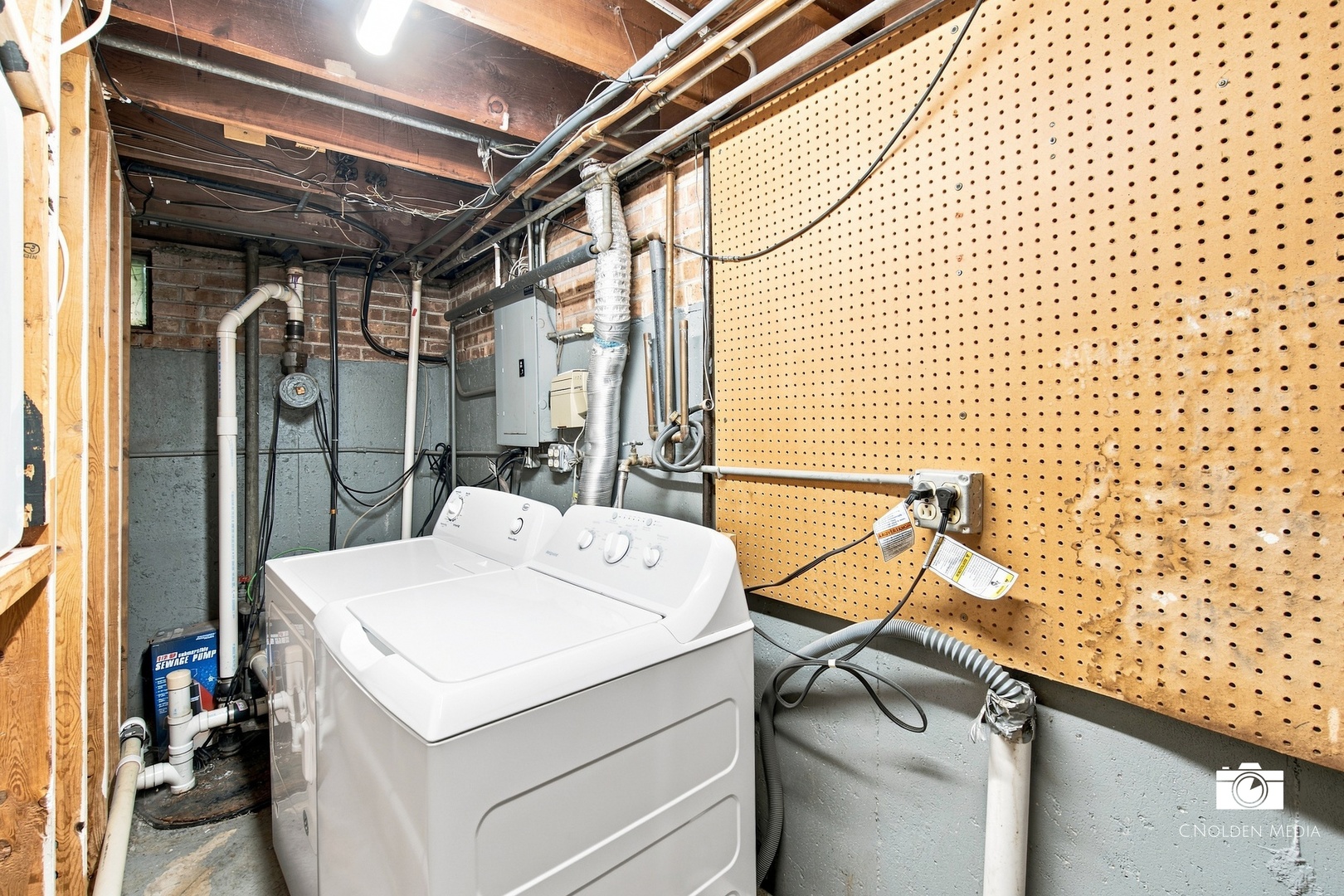 main property photo 29