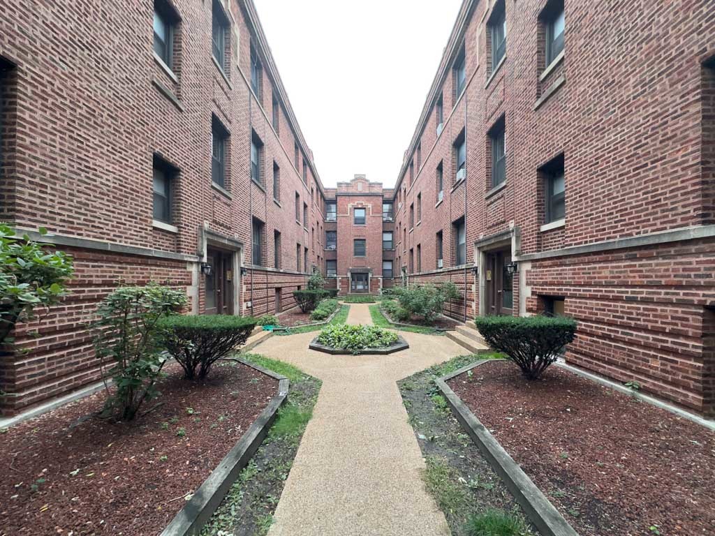 property viewer photo 1