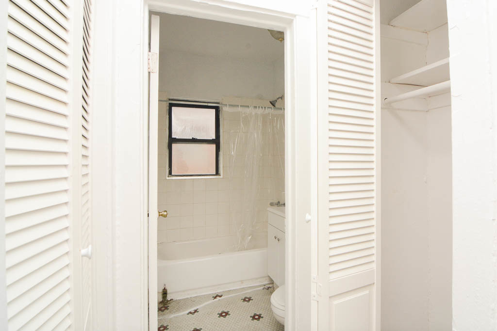 property viewer photo 17
