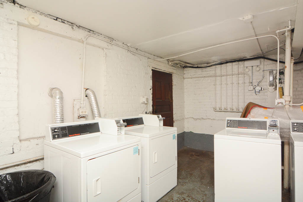 property viewer photo 20