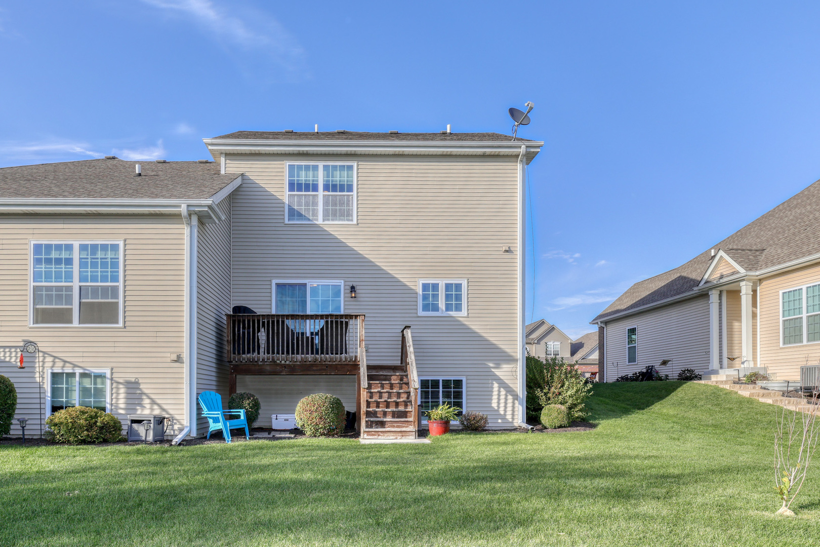 main property photo 18