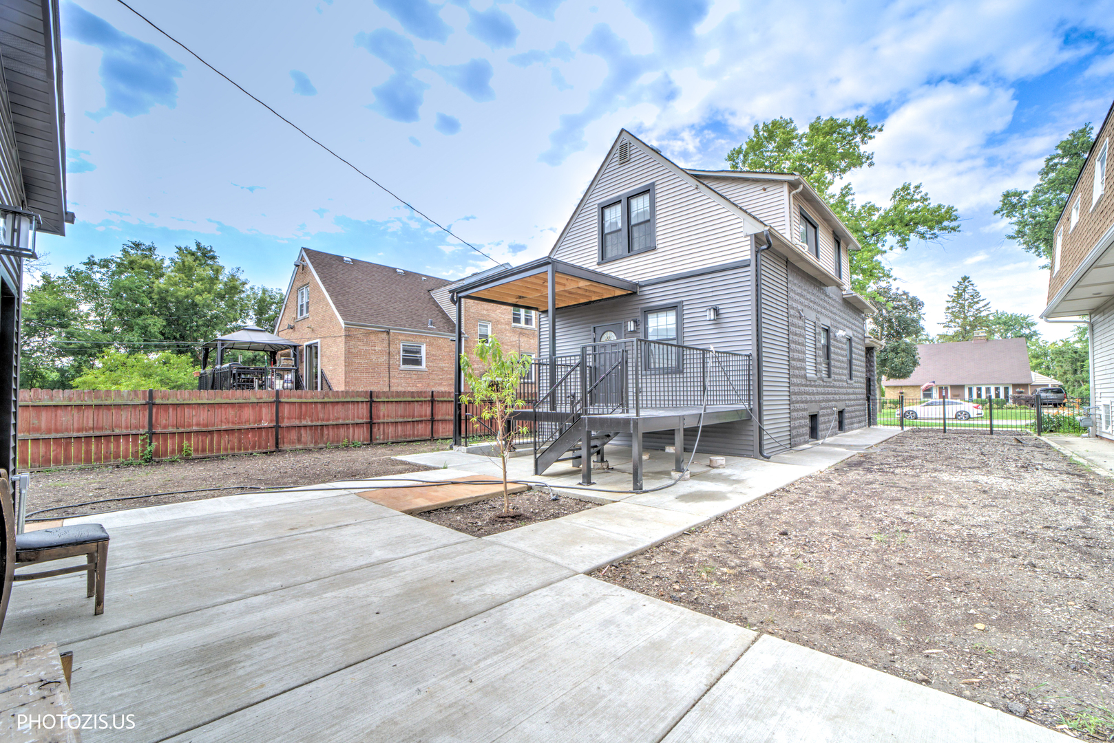main property photo 36