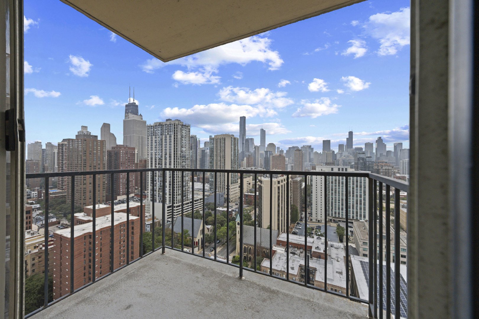 main property photo 7