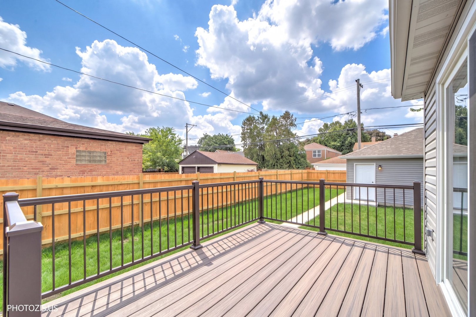 main property photo 20