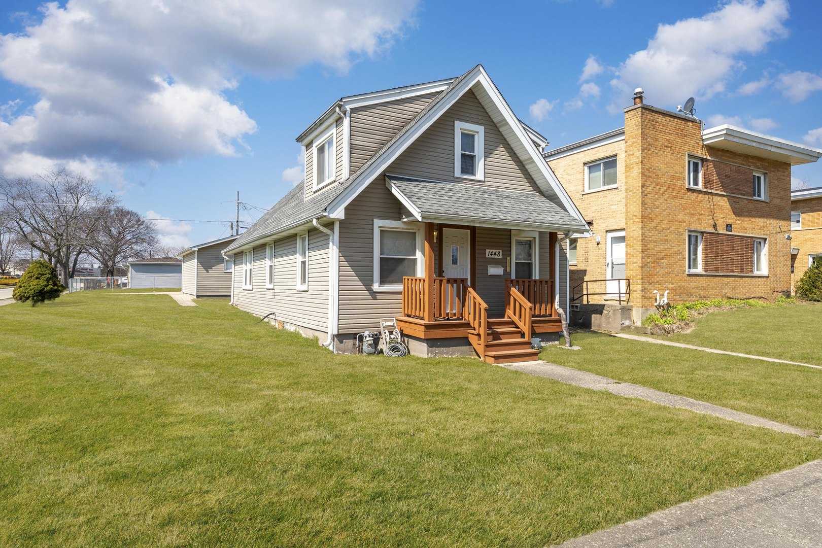 main property photo 1