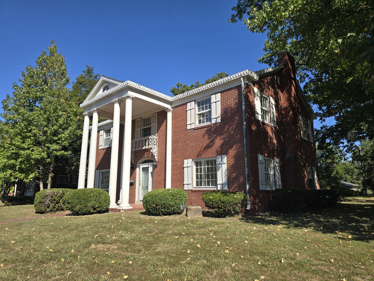 main property photo 1