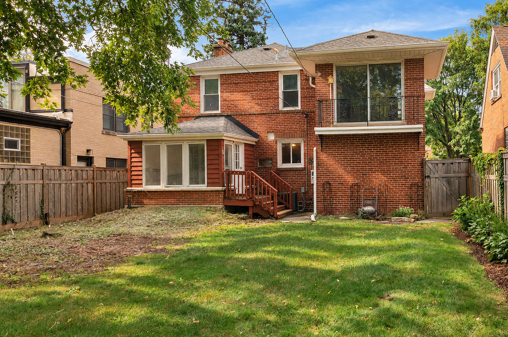 main property photo 18
