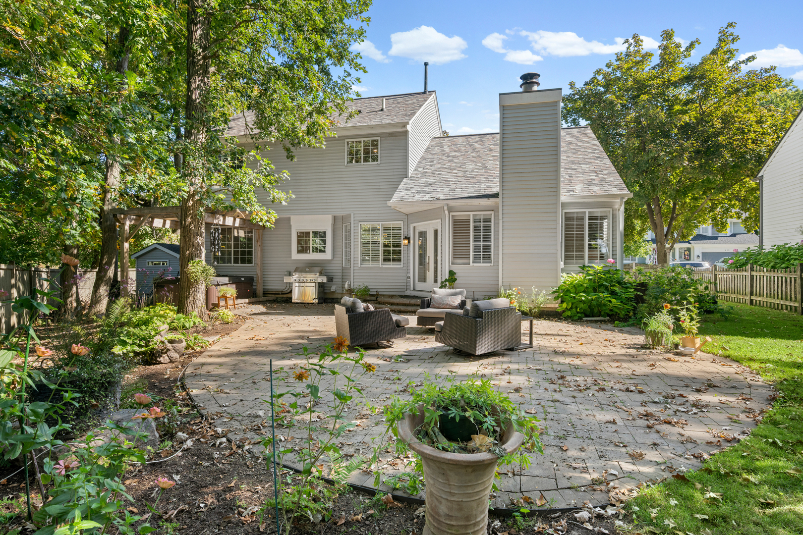 main property photo 38