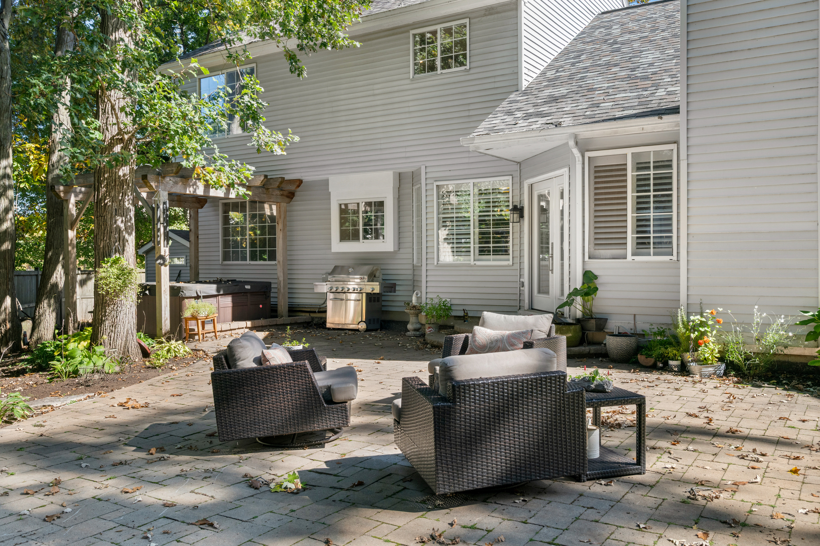 main property photo 42