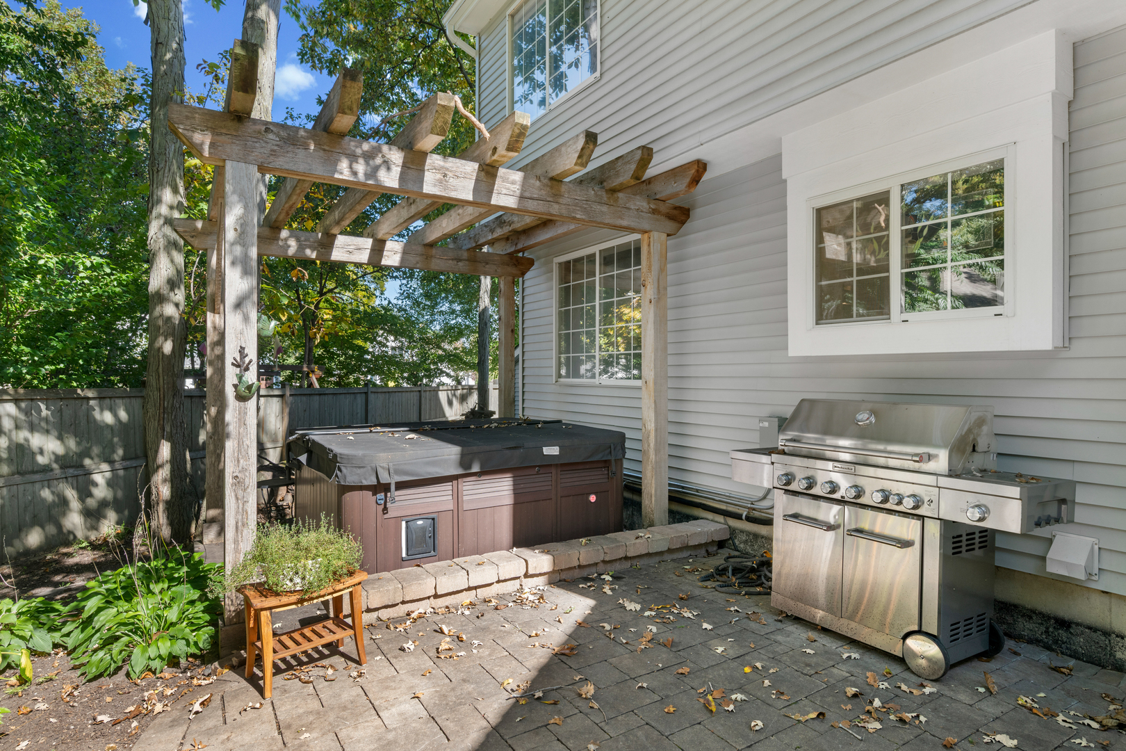 main property photo 43