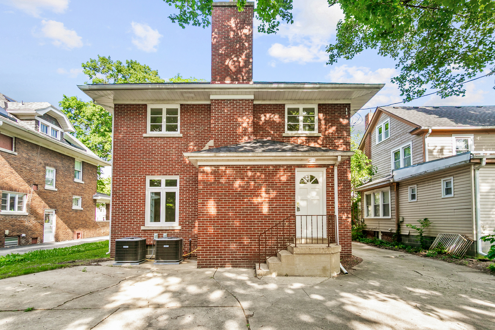 main property photo 30
