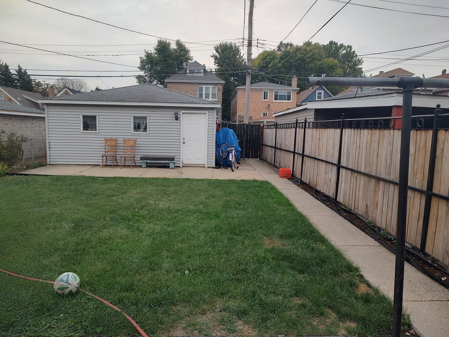 main property photo 17